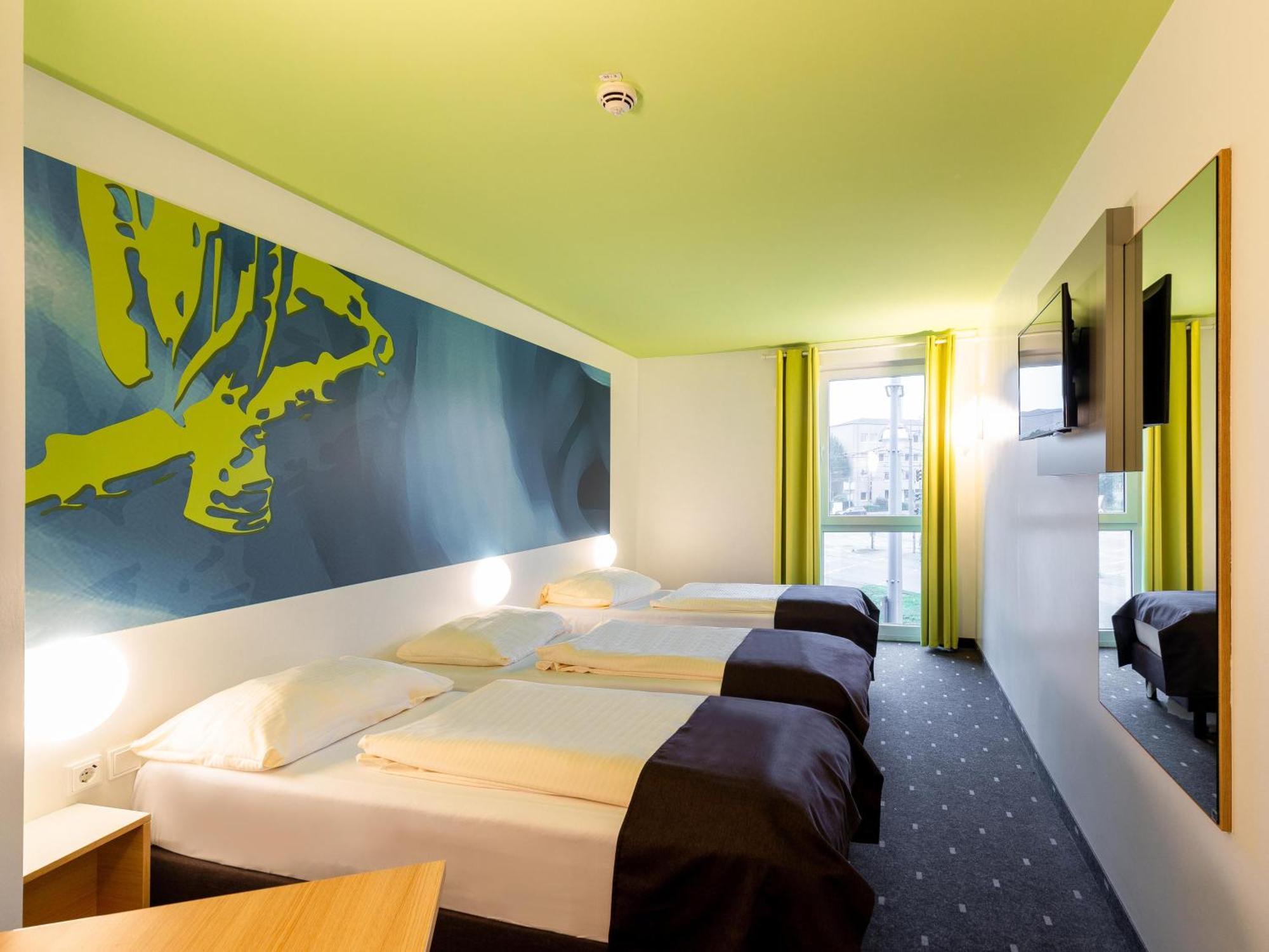 B&B Hotel เครเฟลด์ ภายนอก รูปภาพ